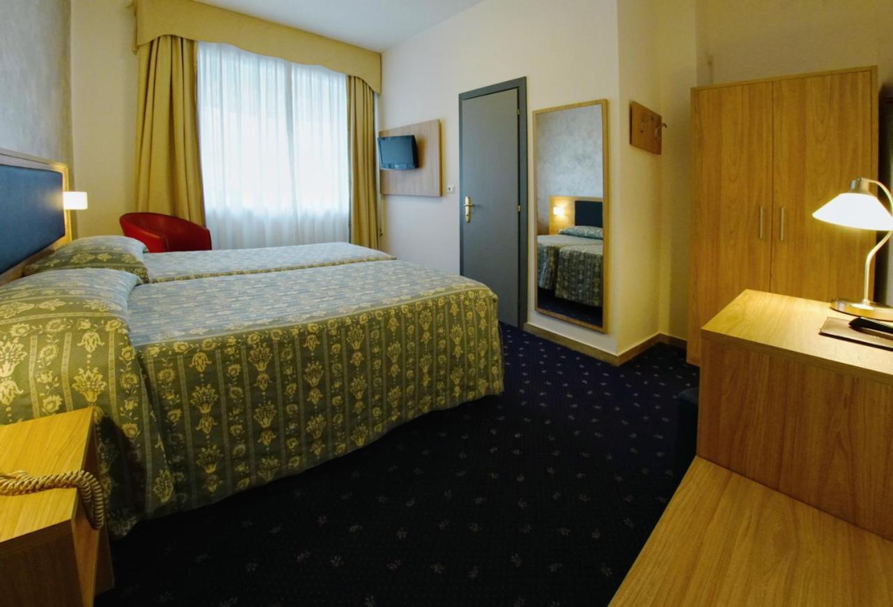 Galbiate Hotel Le Torrette المظهر الخارجي الصورة